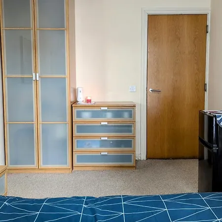 Cozy Bedroom In Birmingham City Centre Exterior photo