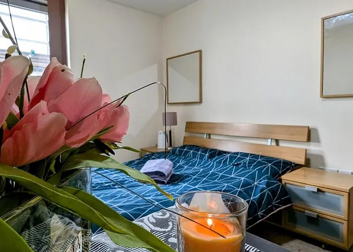 Cozy Bedroom In Birmingham City Centre