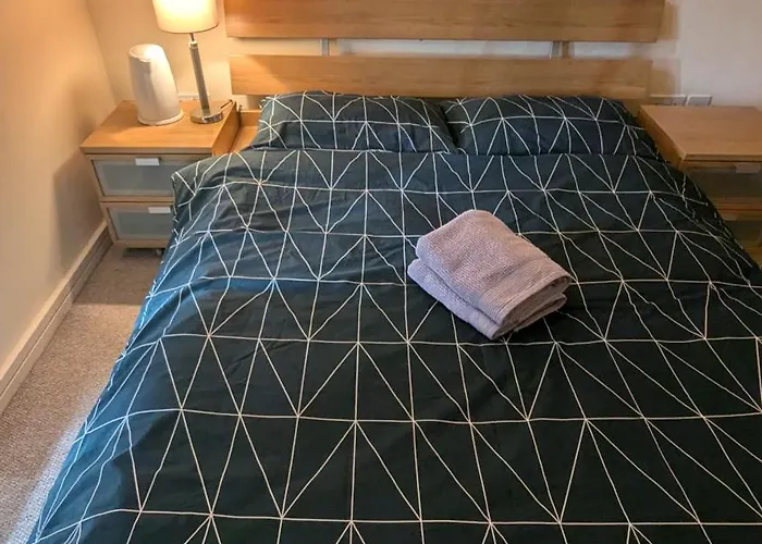 Cozy Bedroom In Birmingham City Centre