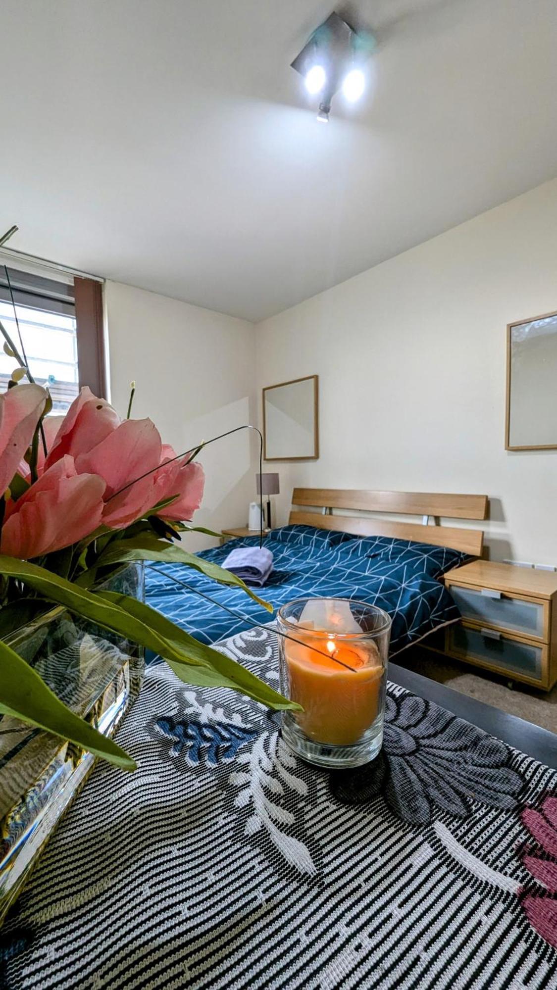 Апартаменты Cozy Bedroom In Centre Бирмингем