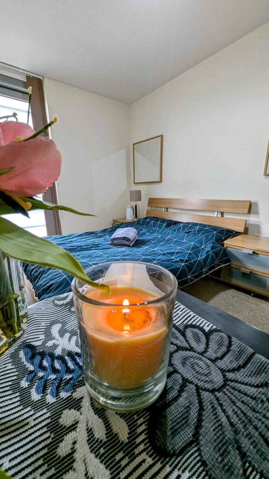 Cozy Bedroom In Centre Апартаменты
